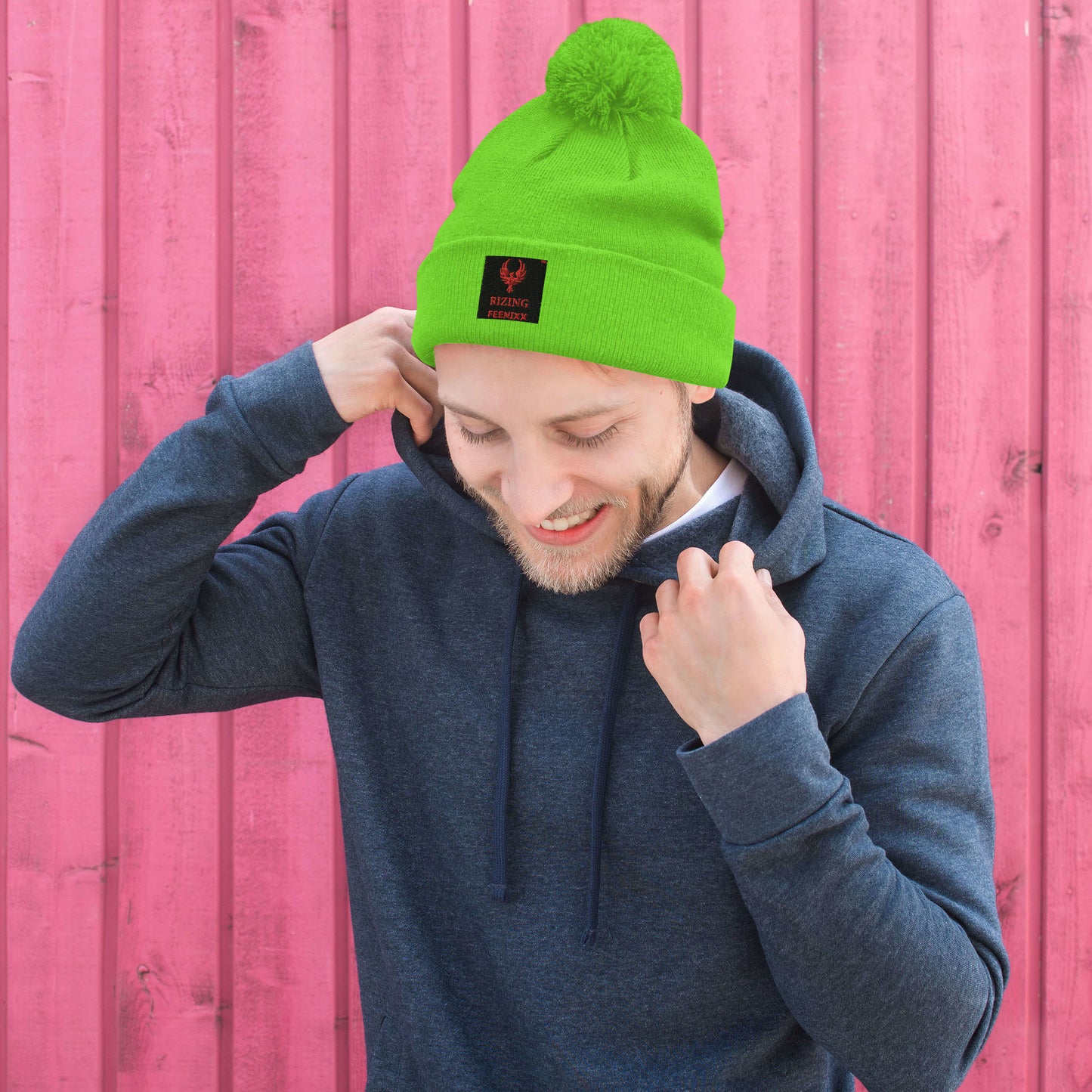 RIZING FEENIXX™ POM-POM BEANIE